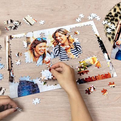 Personalised friends photo puzzle