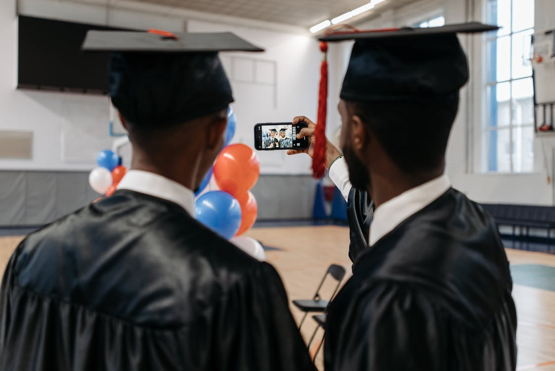  A Graduation Selfie Photo