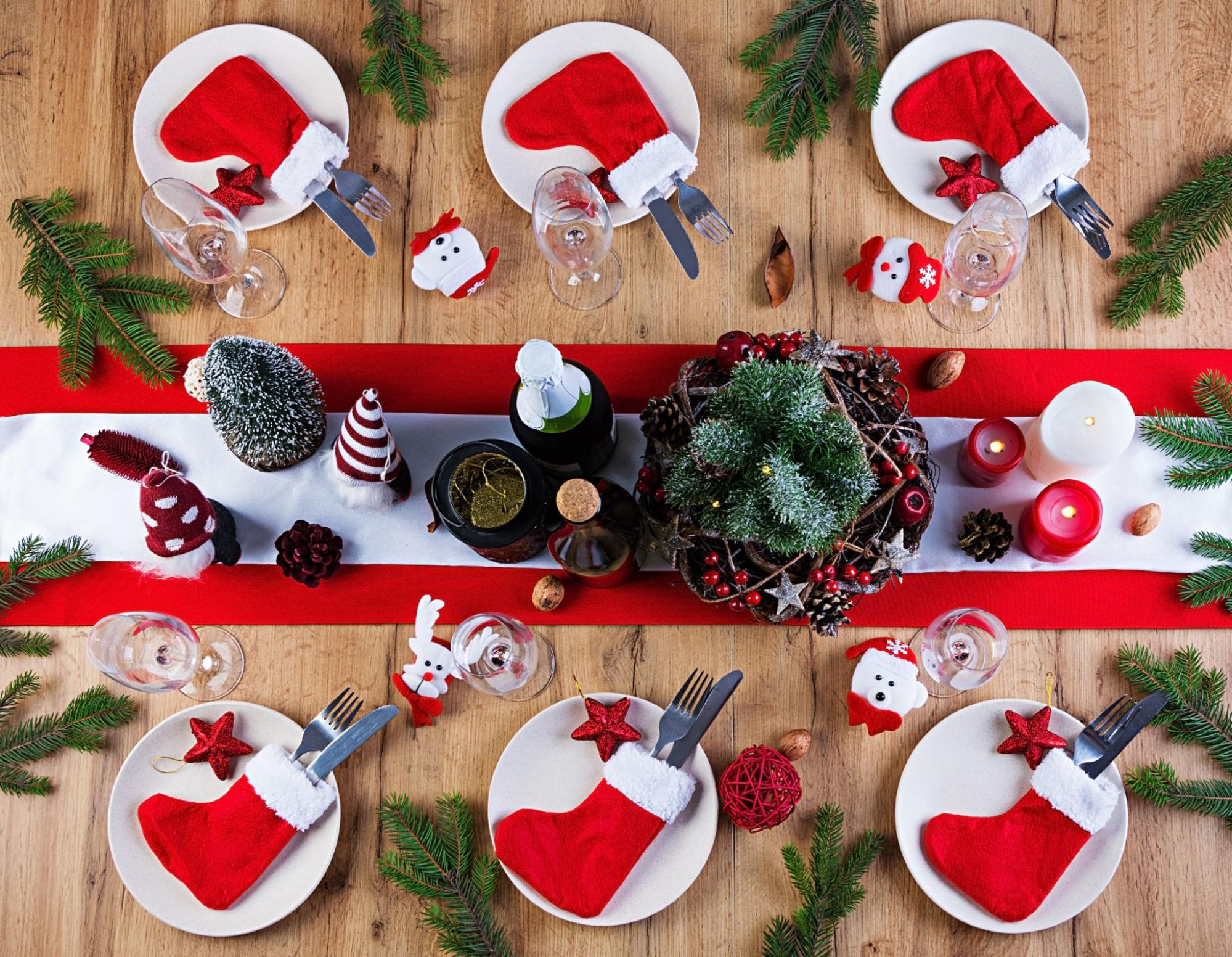 Festive Christmas dinner table setting